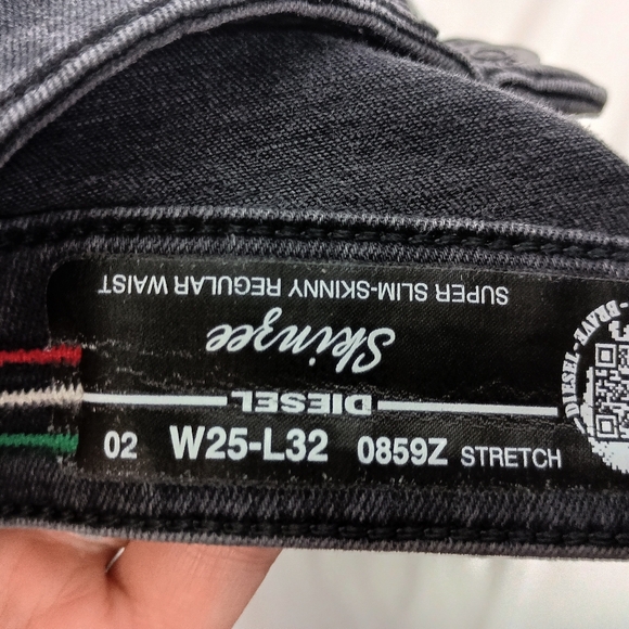 DIESEL Designer Casual Goth Black Skinny Jeans Modern Regular Fit (#1,415) - Picture 6 of 11